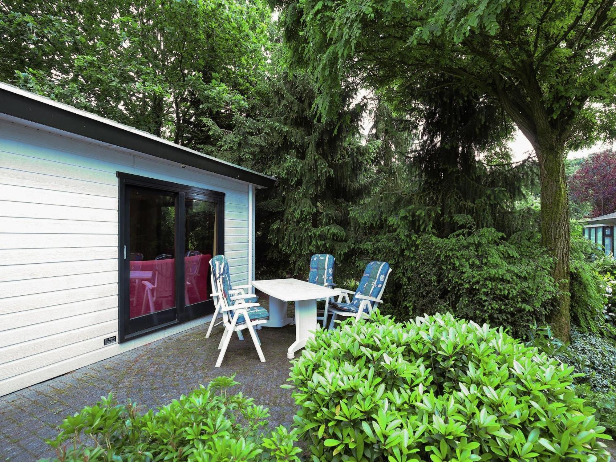 Tasteful Chalet Near Ommen For Family Stegeren Exterior photo